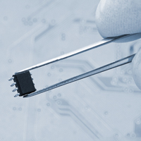 Ученые создали беспроводное имплантируемое устройство, способное регулировать деятельность центральной и периферической нервной системы