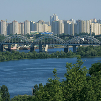 Для кого может быть опасна жизнь на верхних этажах здания?