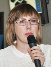 Анна Исаева