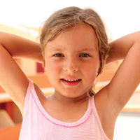 На Закарпатті почали оперувати викривлення хребта у дітей